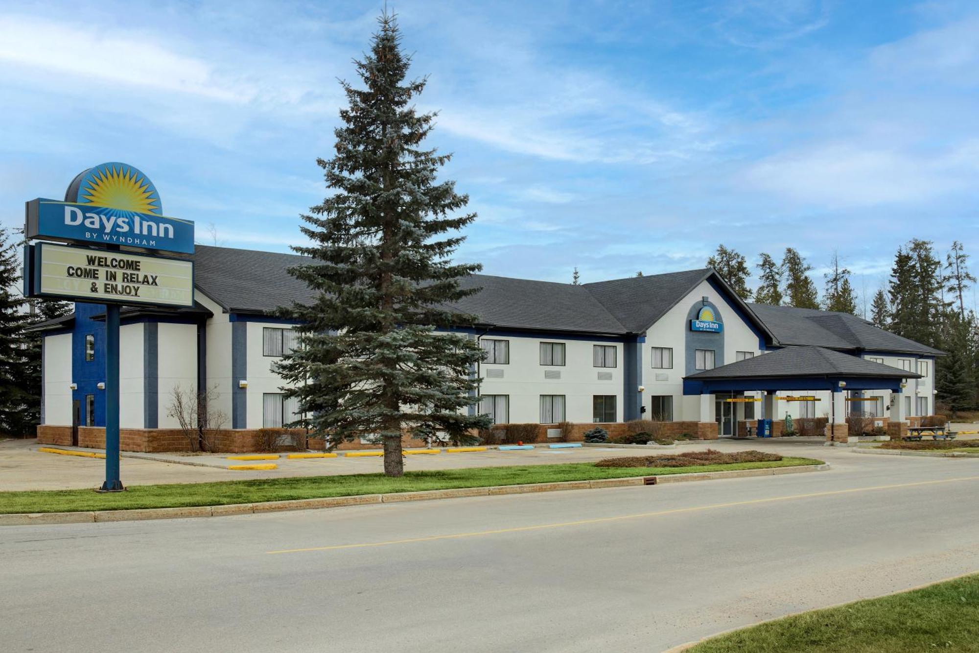 Days Inn By Wyndham ווייטקורט מראה חיצוני תמונה